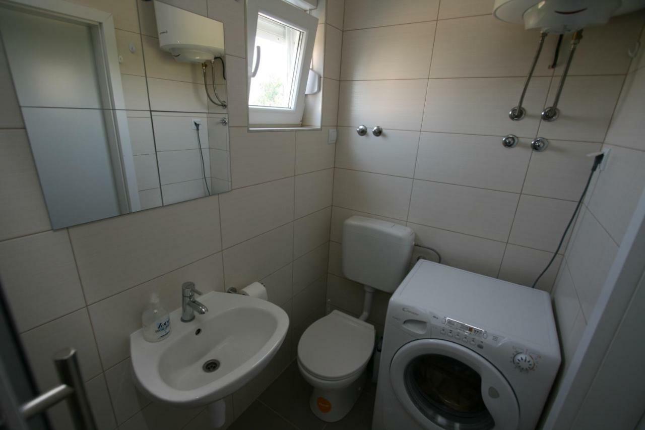 Apartmani Popovic Nin Exterior photo