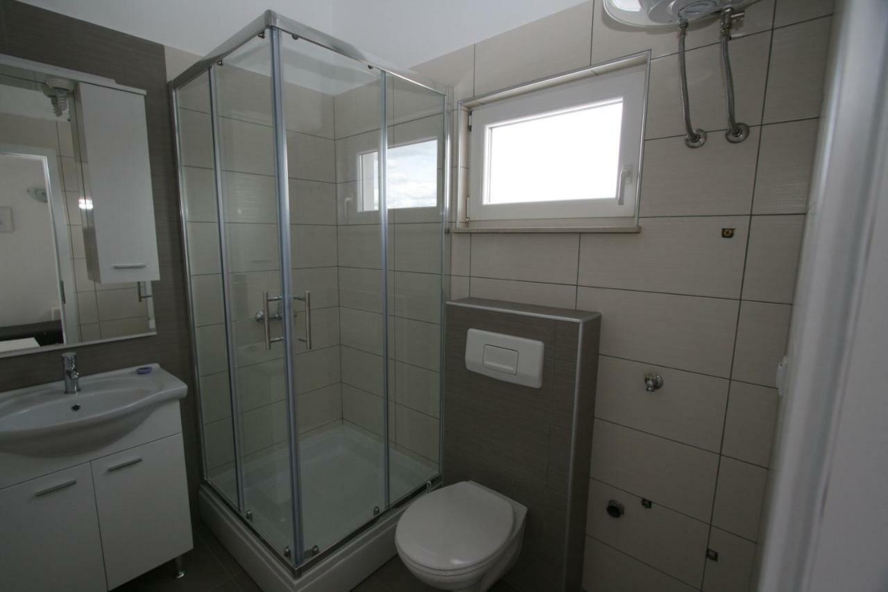 Apartmani Popovic Nin Exterior photo